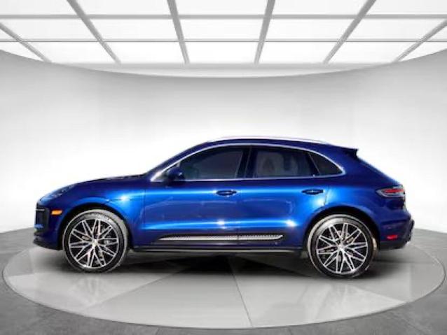 PORSCHE MACAN 2022 blue  gas WP1AA2A52NLB00337 photo #3