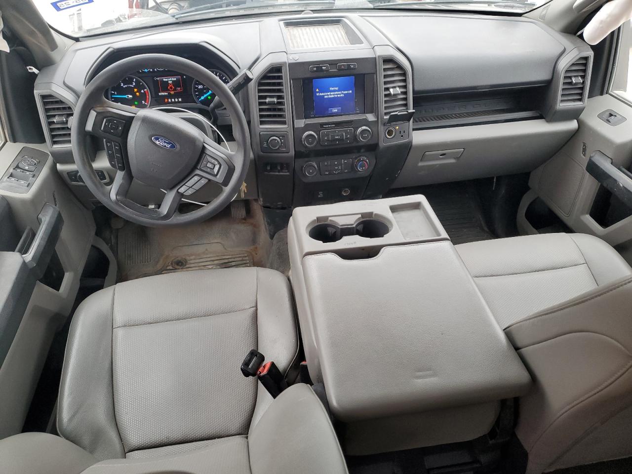 FORD F-350 SUPER DUTY