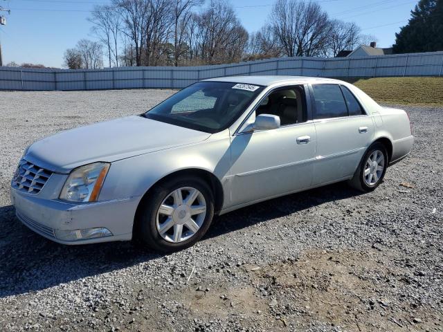 CADILLAC DTS