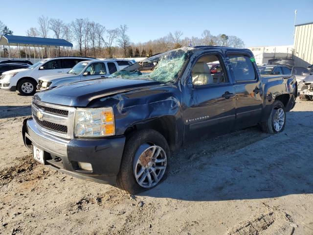 CHEVROLET SILVERADO