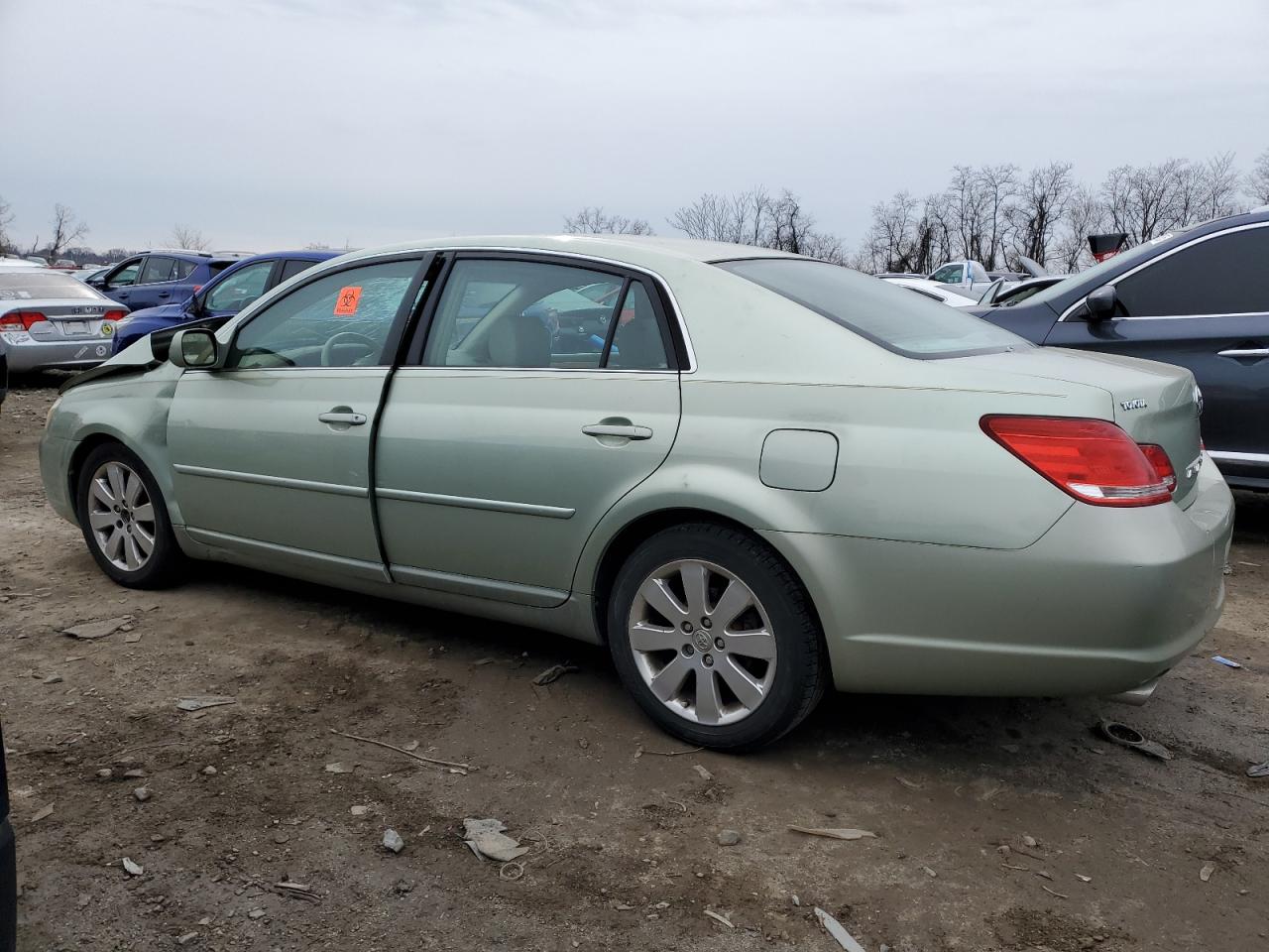 Lot #3310602281 2006 TOYOTA AVALON XL