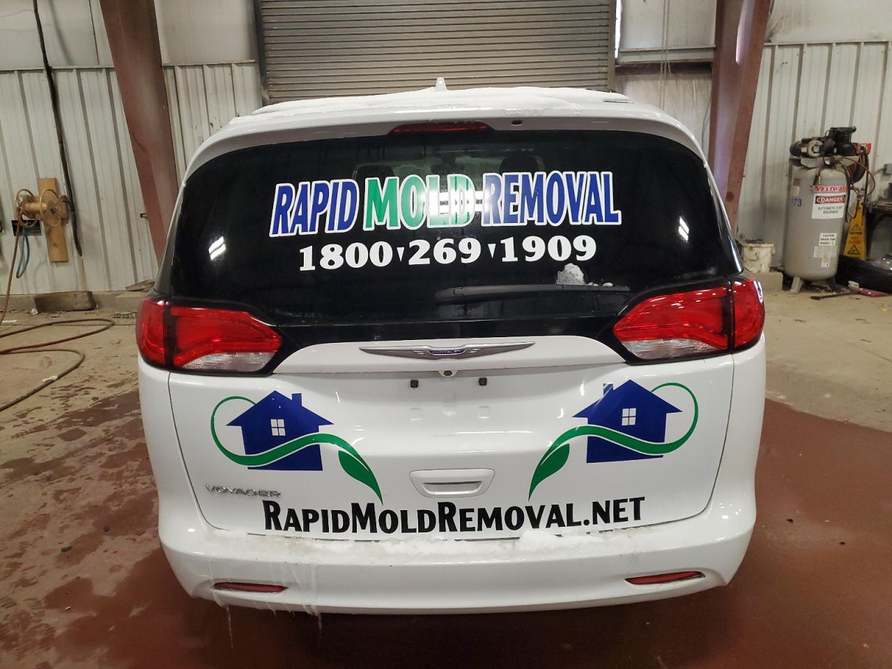 CHRYSLER VOYAGER LXI