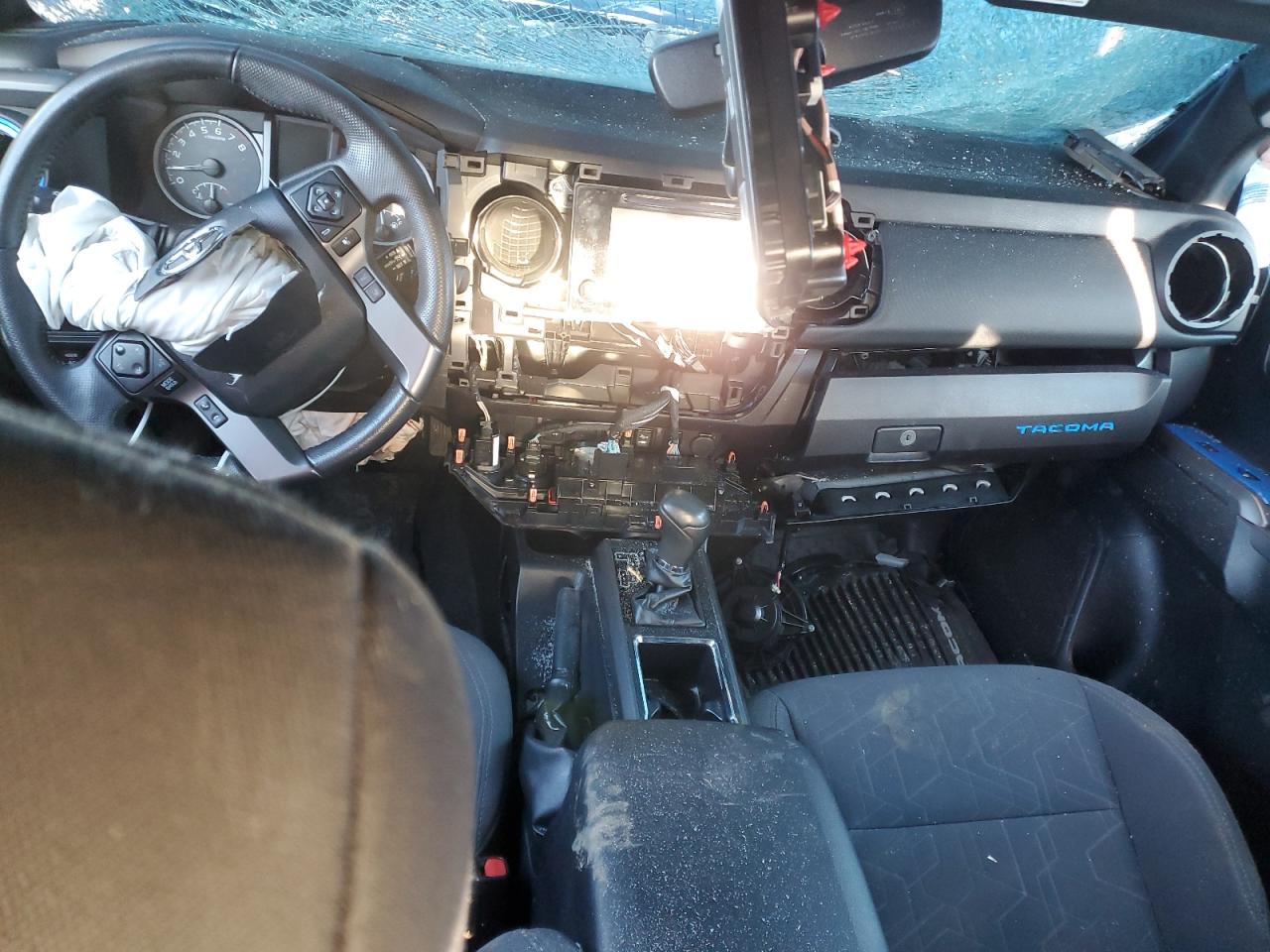 Lot #3311667304 2019 TOYOTA TACOMA DOU