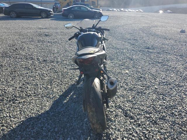 2018 YAMAHA YZFR3 MH3RH06YXJK018199