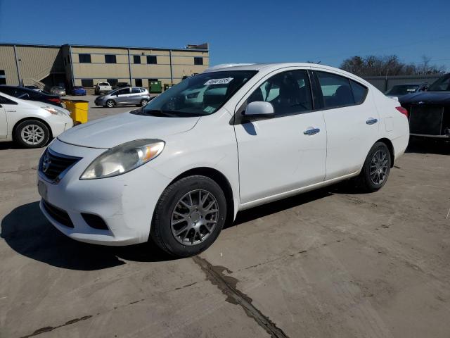 NISSAN VERSA S