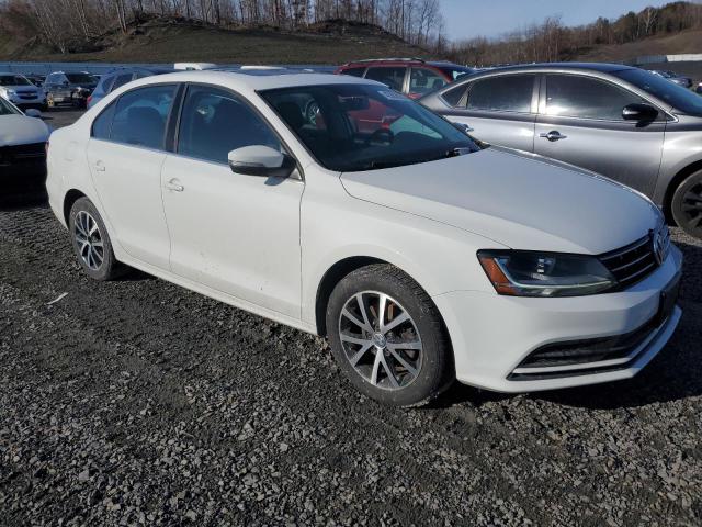 2018 VOLKSWAGEN JETTA SE 3VWDB7AJ7JM217505
