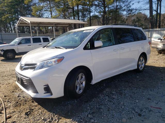 TOYOTA SIENNA LE