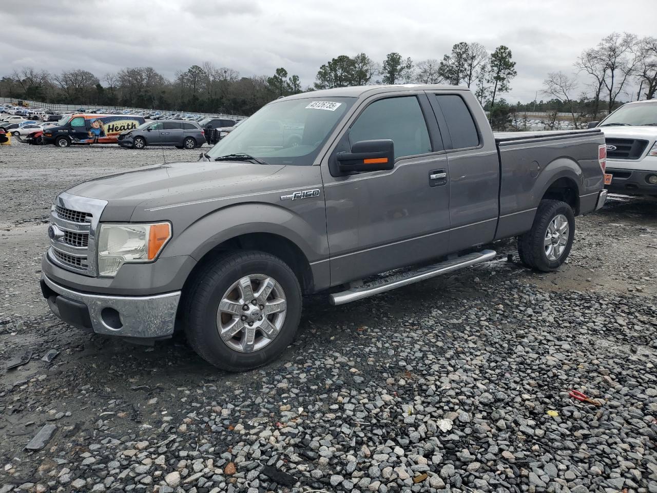 FORD F-150 SUPER CAB