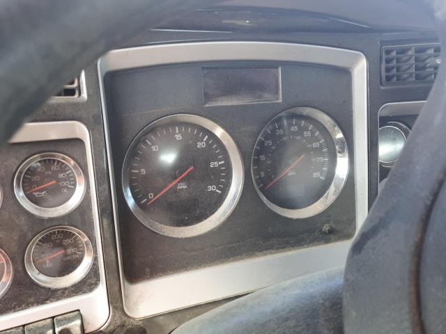 2011 KENWORTH T800 #3235901028