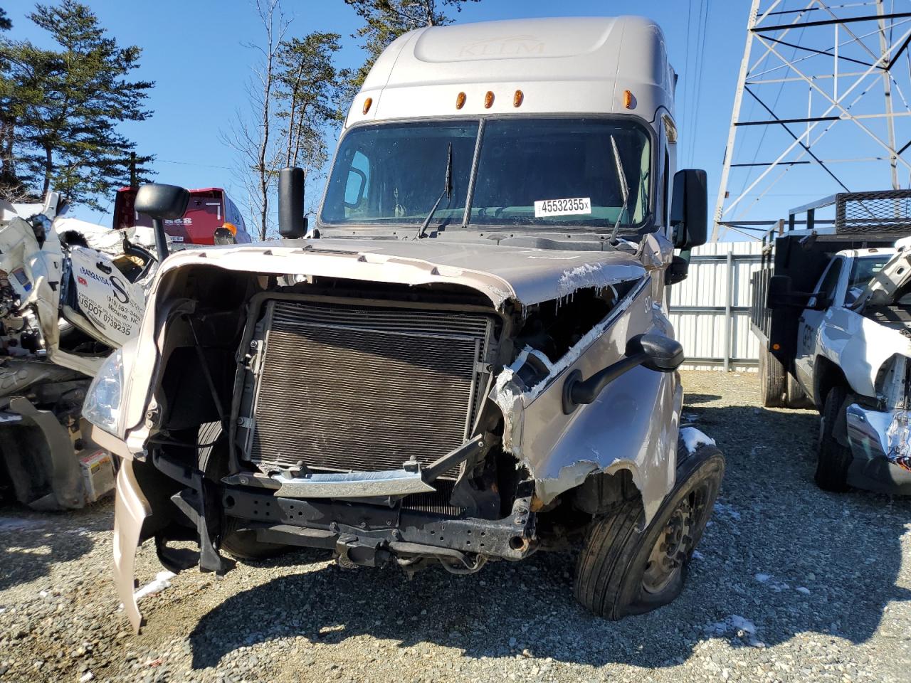 Lot #3245305596 2016 FREIGHTLINER CASCADIA 1
