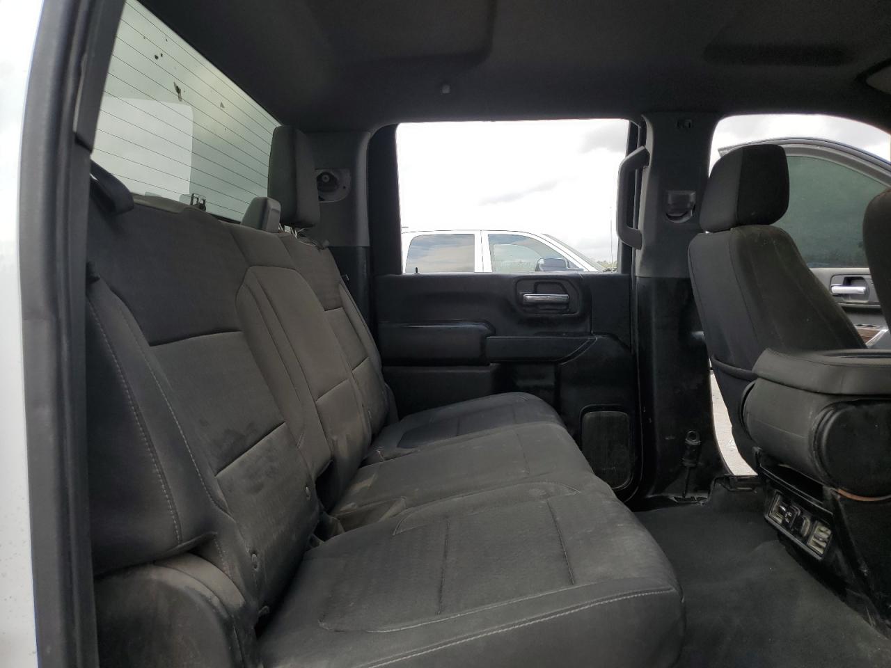 Chevrolet Silverado 2023