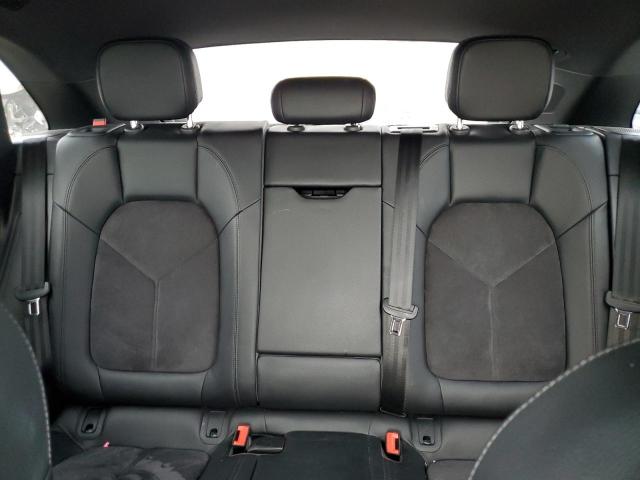 2018 PORSCHE MACAN WP1AA2A55JLB14095