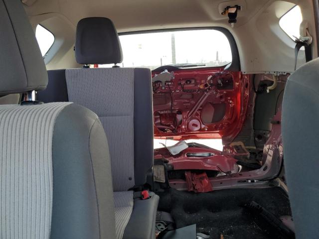 2015 TOYOTA RAV4 LE - JTMBFREV6FJ029196