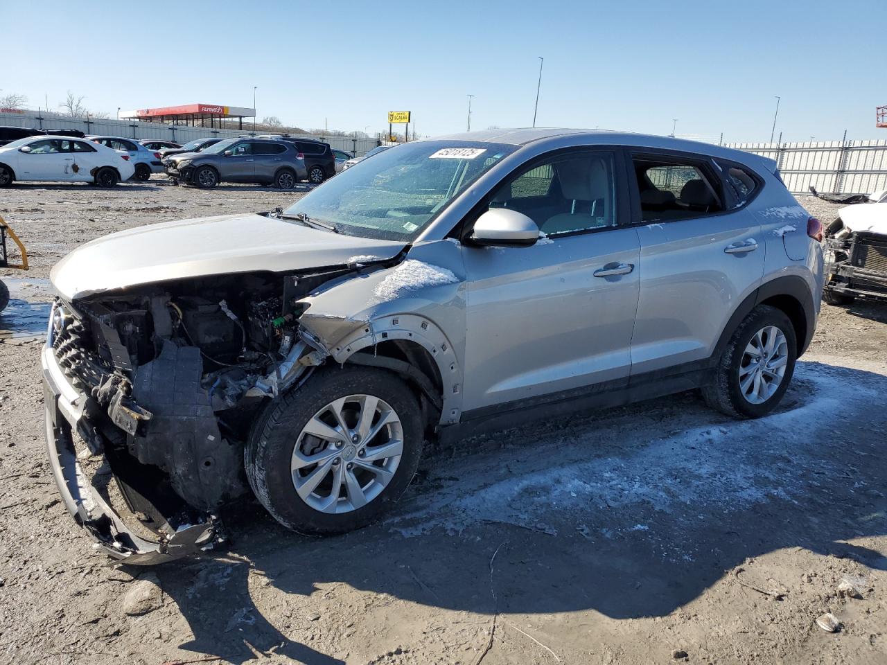 HYUNDAI TUCSON SE