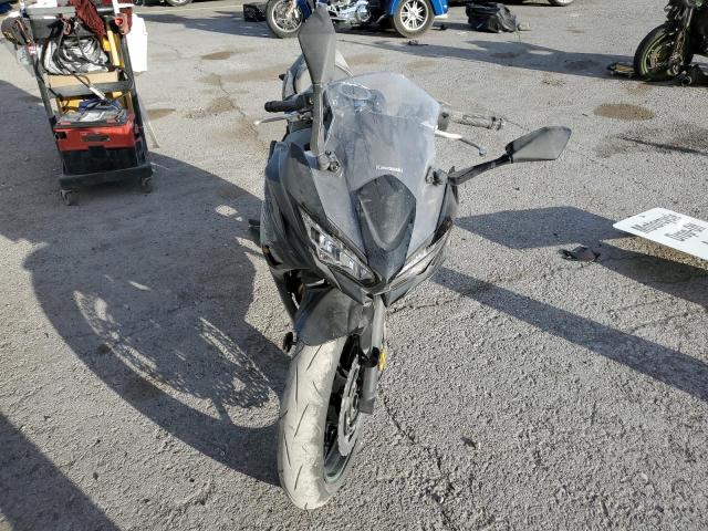 KAWASAKI EX650 R 2025 black  gas ML5EXER1XSDAE0732 photo #3