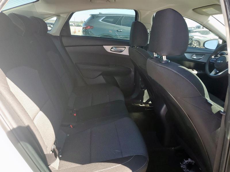 2022 KIA FORTE FE - 3KPF24AD0NE488510