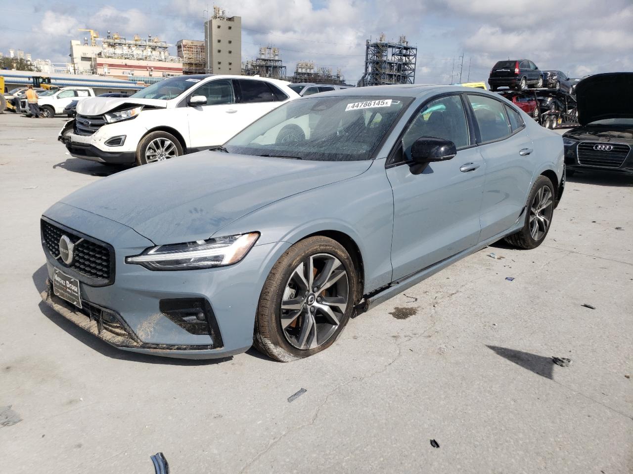 VOLVO S60 CORE