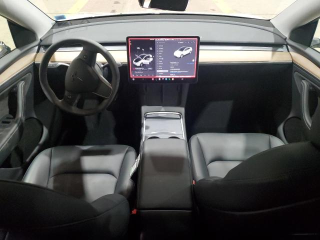 2024 TESLA MODEL Y 7SAYGDEE0RA276512