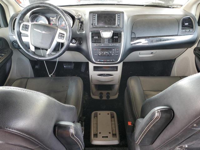 2016 CHRYSLER TOWN & COU 2C4RC1CG5GR207643