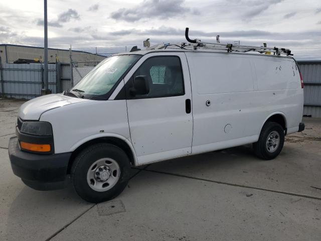 CHEVROLET EXPRESS G2 2018 white  gas 1GCWGAFP3J1174253 photo #1