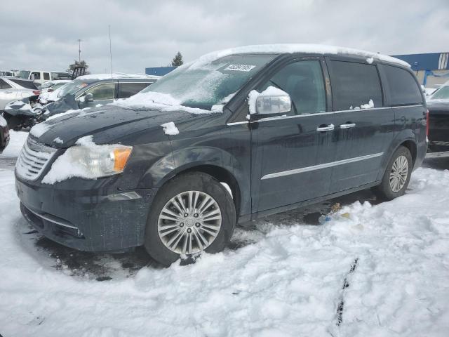 2015 CHRYSLER TOWN & COU 2C4RC1CG6FR656540