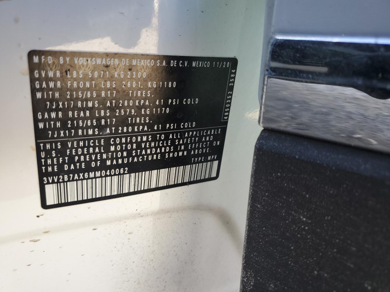 VOLKSWAGEN TIGUAN SE