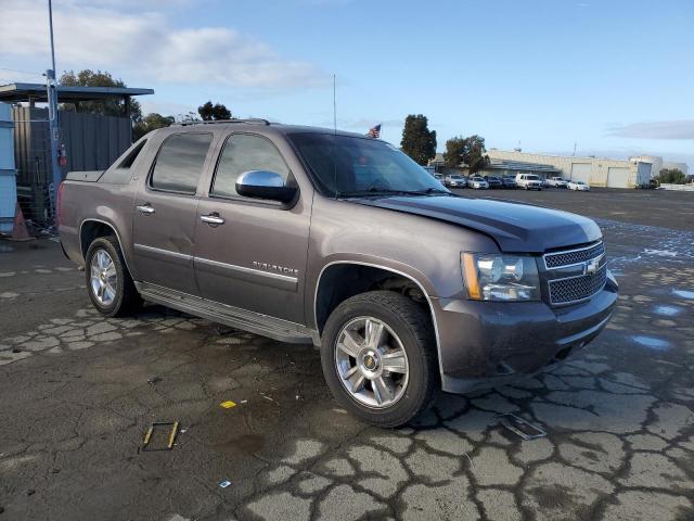 2010 CHEVROLET AVALANCHE - 3GNVKGE01AG102946