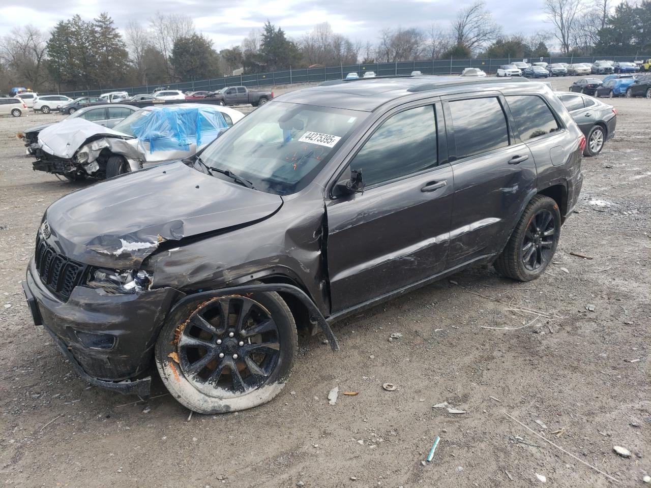 JEEP GRAND CHEROKEE LAREDO
