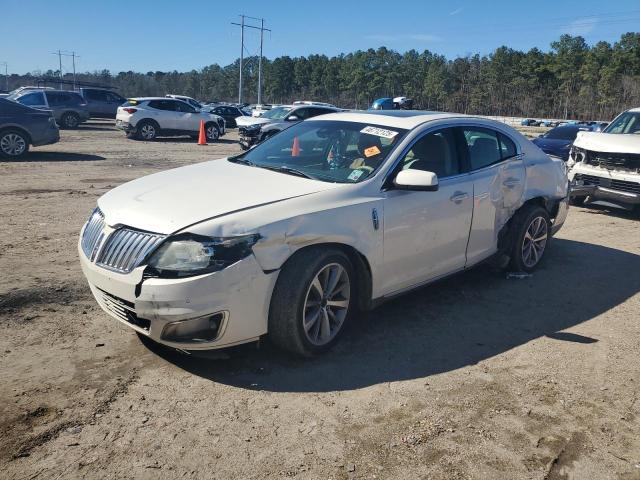 LINCOLN MKS 2009 white sedan 4d gas 1LNHM93R59G624124 photo #1