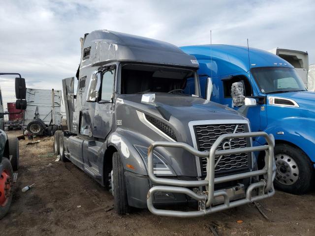 4V4NC9EH6MN265275 2021 VOLVO VN