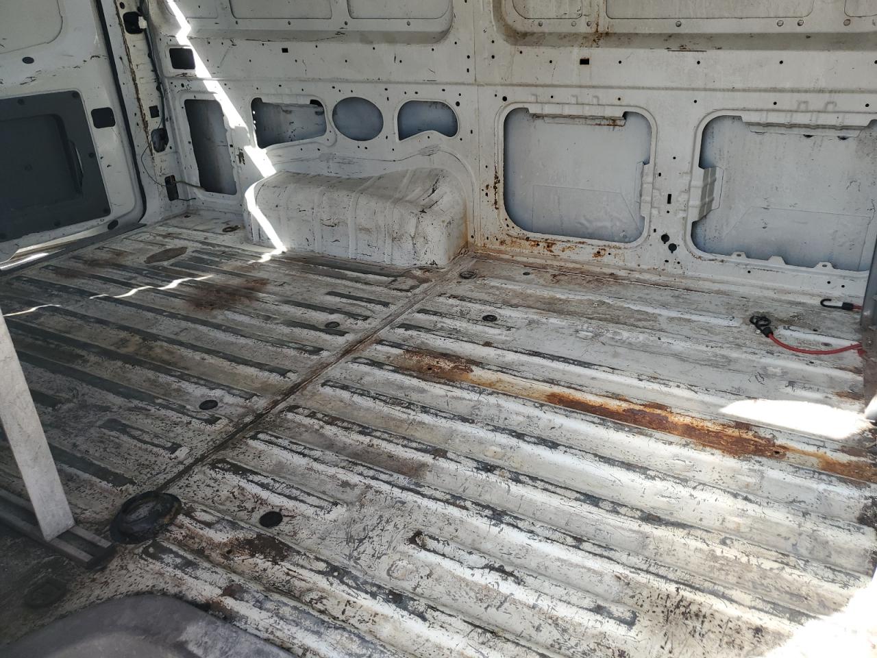 NISSAN NV1500 1500 S