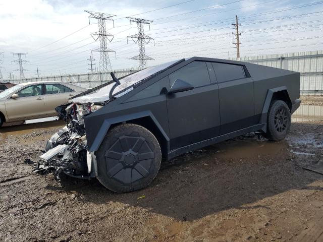 TESLA CYBERTRUCK