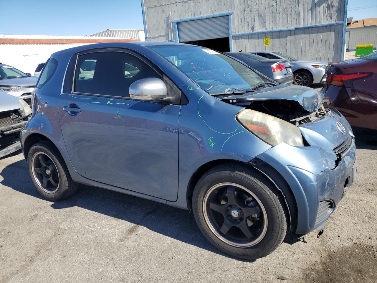 TOYOTA SCION IQ