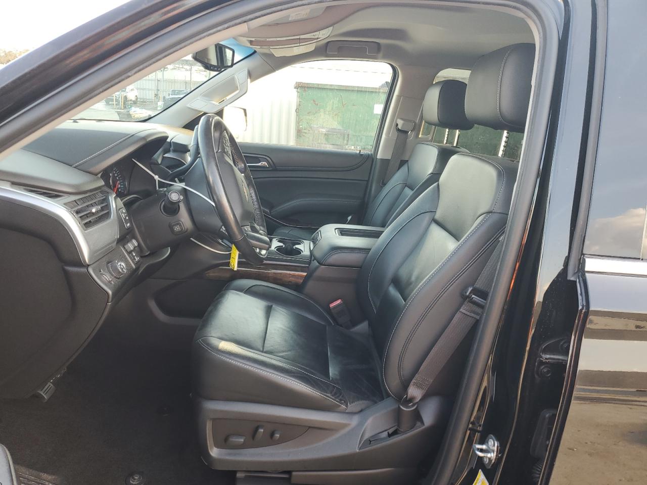 CHEVROLET SUBURBAN C1500 LT