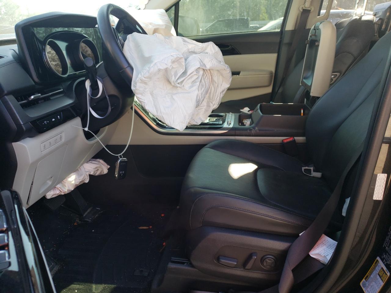 KIA CARNIVAL SX PRESTIGE