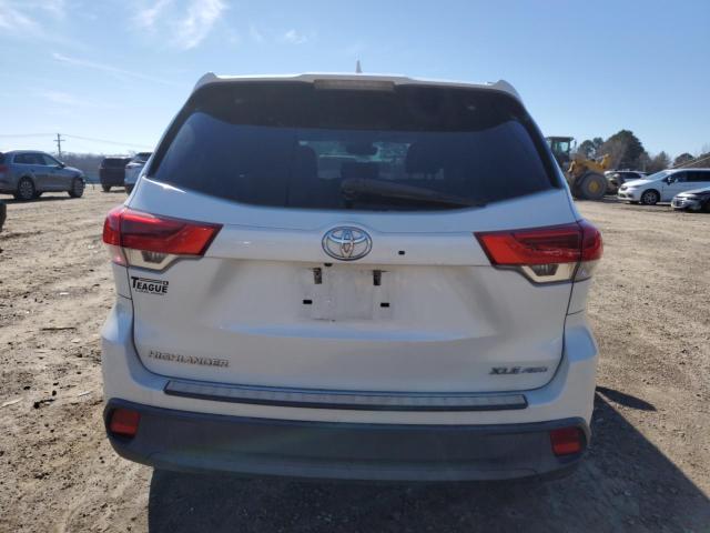2017 TOYOTA HIGHLANDER - 5TDJZRFH2HS517353