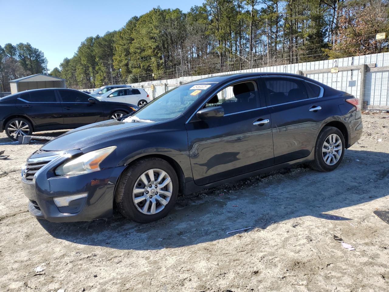  Salvage Nissan Altima