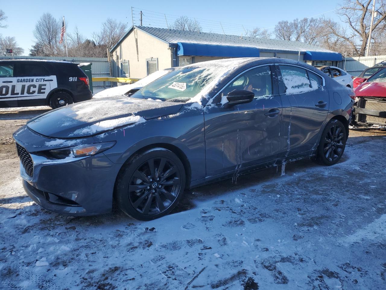 MAZDA 3 PREFERRED