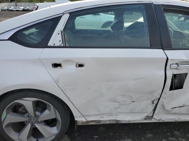 2018 HONDA ACCORD TOU - 1HGCV1F95JA009106