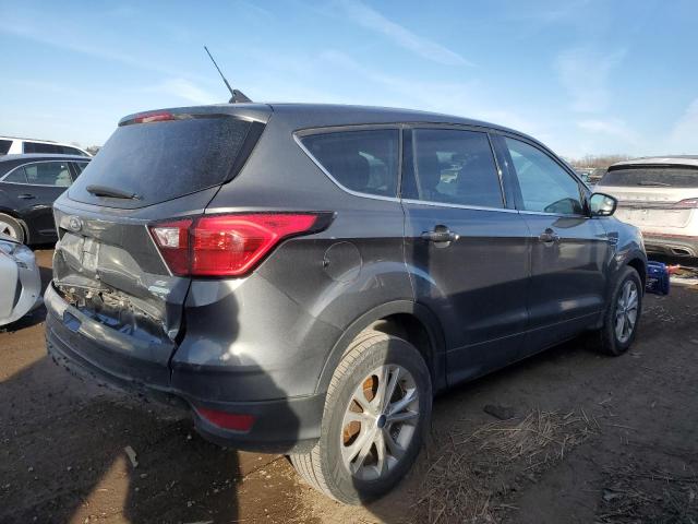 2019 FORD ESCAPE SE 1FMCU0GD2KUA13575