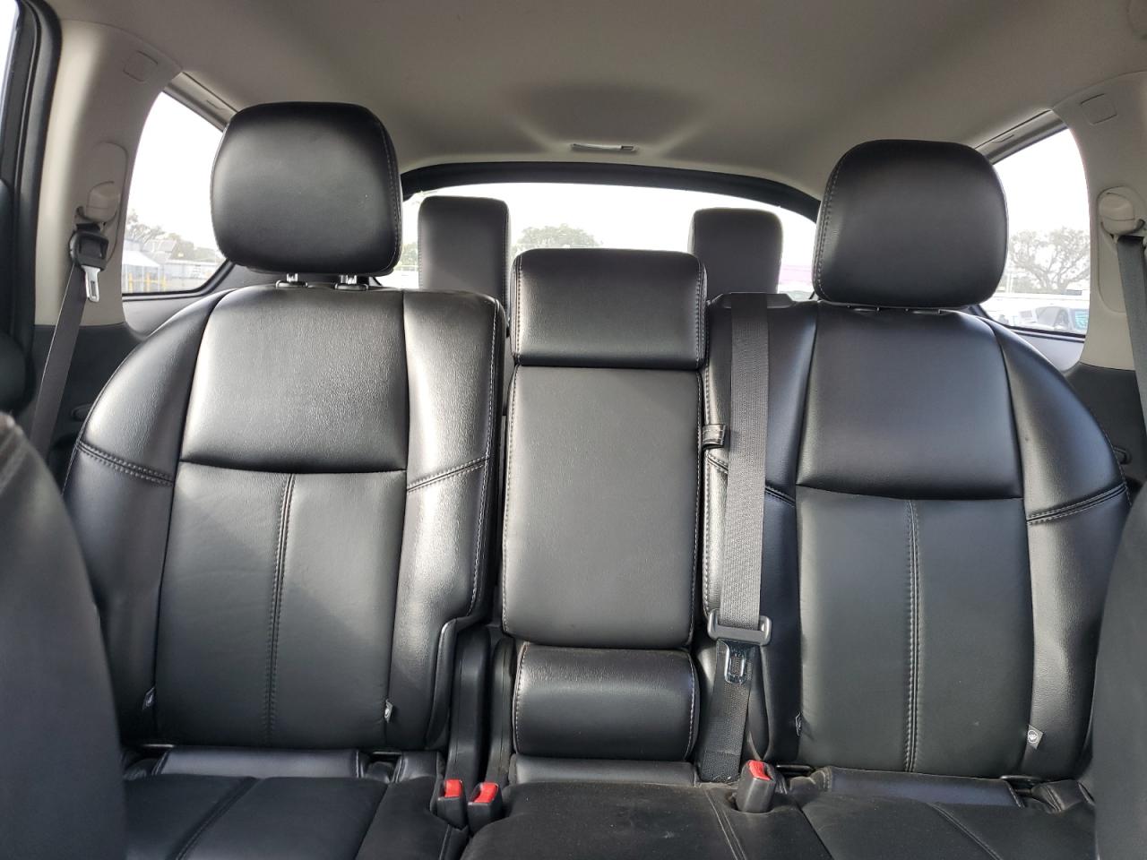 NISSAN PATHFINDER SL