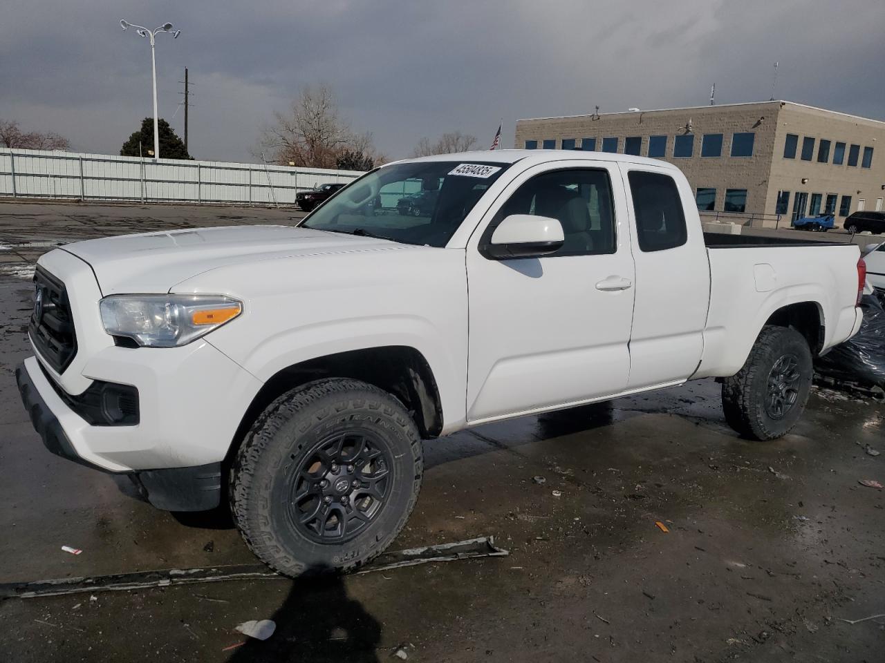TOYOTA TACOMA ACCESS CAB