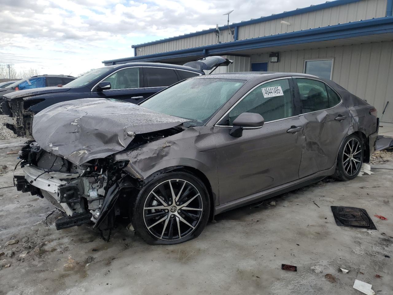 4T1G11BK1RU119113 TOYOTA CAMRY SE N 2024
