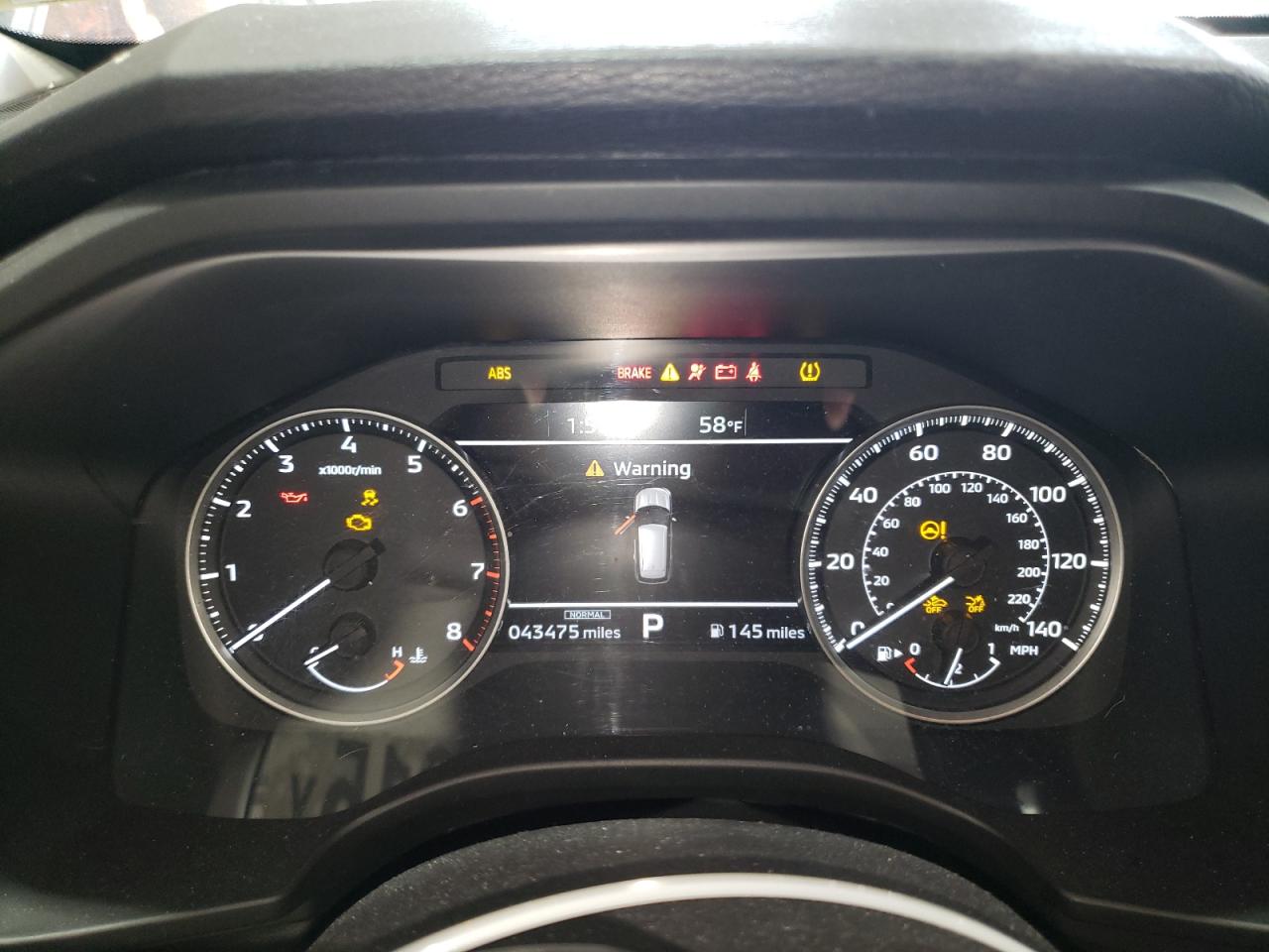 MITSUBISHI OUTLANDER SE