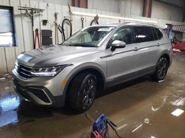 VOLKSWAGEN TIGUAN SE