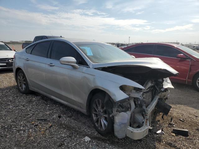 Vin: 3fa6p0h71hr370365, lot: 47262375, ford fusion se 20174