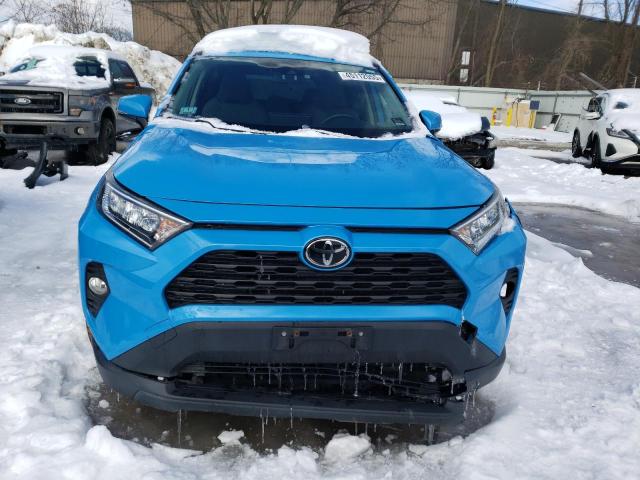2019 TOYOTA RAV4 XLE - JTMP1RFV4KD515372