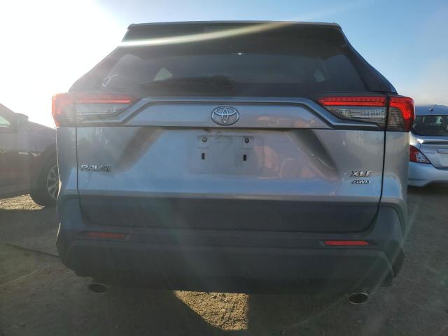 2021 TOYOTA RAV4 XLE - 2T3P1RFV4MC210056