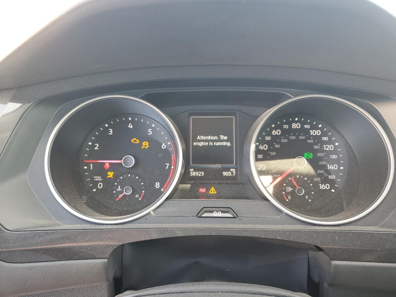 VOLKSWAGEN TIGUAN SE