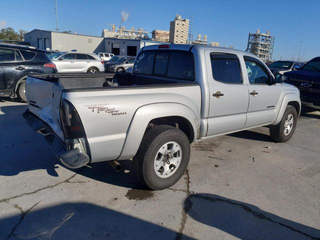 TOYOTA TACOMA DOU 2011 silver  gas 5TFJU4GN1BX001489 photo #4